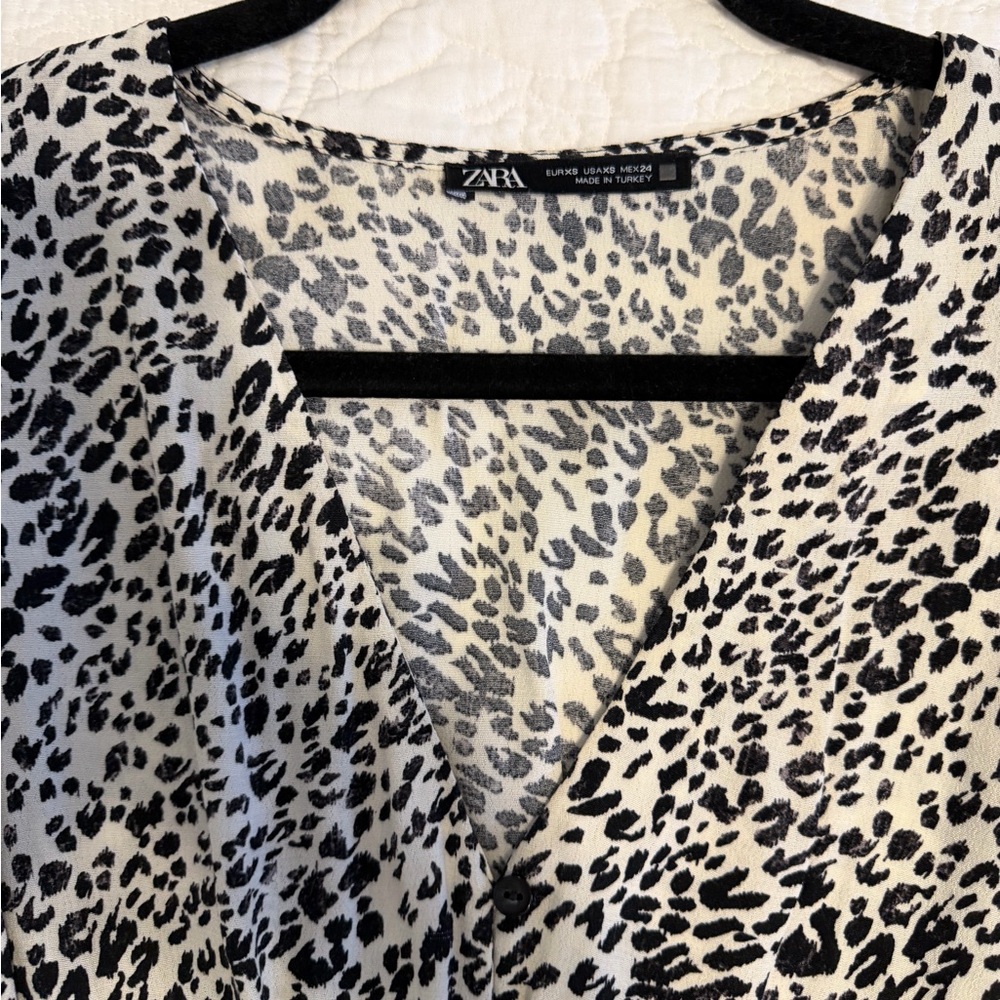Zara Black & White Leopard Print Long Sleeve Wrap Dress - Picture 4 of 5